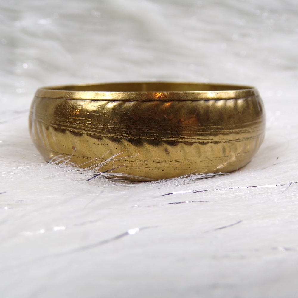 Hammered Brass Bangle Bracelet